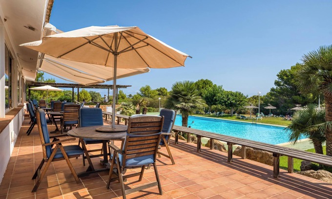 Coves Noves Appartement | Appartement 'Villa Orchidée - Coves Noves' avec vue sur la mer, Wi-Fi et climatisation et terrasse
