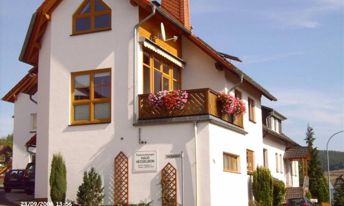 Nieder-Werbe Appartement | Appartement vue village