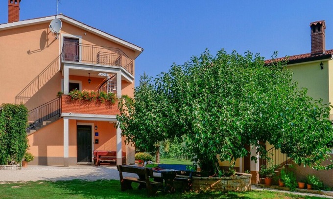 Vizinada Appartement | Apartment Vilma with shared Garden