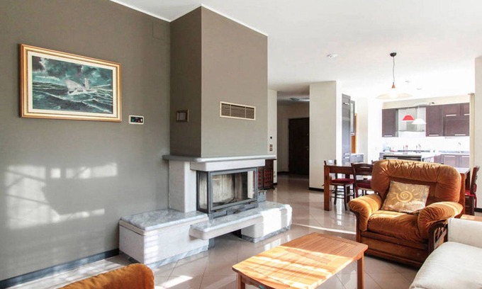 Vittorio Veneto Appartement | Espace, lumière, confort à Vittorio Veneto entre Venise et Cortina
