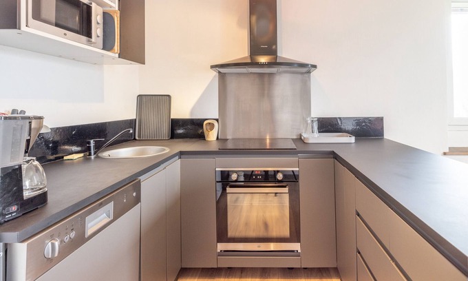 Plateau-d'Assy Appartement | Apartment 'Vue Mt Blanc-grd Espace Vert-6 Pers' with Mountain View, Shared Garden and Wi-Fi