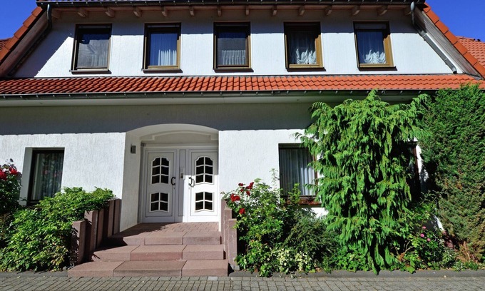 Eimelrod Appartement | Apartment with garden in Eimelrod