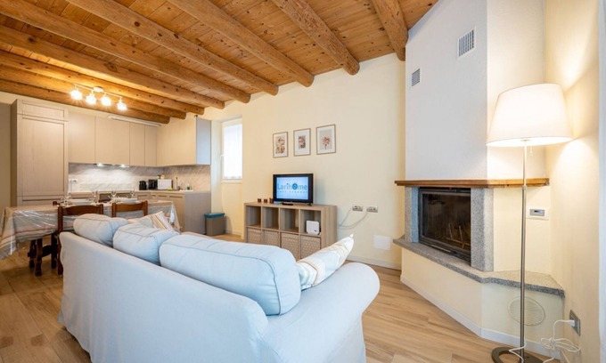Consiglio di Rumo Appartement | Apartment with garden and parking spot, 400 meters from the lake - Larihome A21