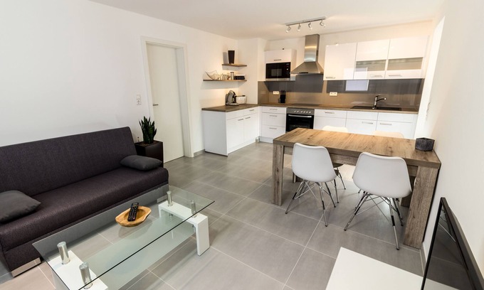Obrigheim Appartement | Appartement Weickert près de la route des vins allemande