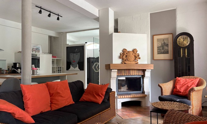 Kurort Gohrisch Appartement | Apartment 'Weltenbummler' with Mountain View, Private Terrace and Wi-Fi