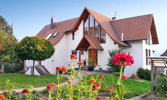 Sipplingen Appartement | Appartement 'Widenhorn' avec vue sur le lac, jardin partagé et Wi-Fi