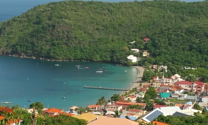 Les Anses-d'Arlets Appartement | Appartement avec l'une des plus belles vues sur la mer Caraïbes en Martinique!