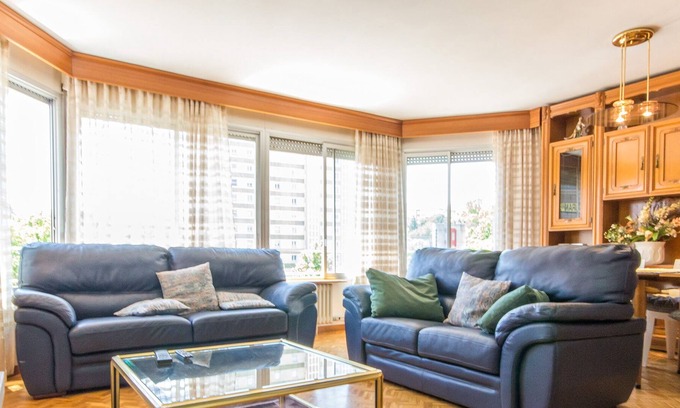 Figueres Appartement | Appartement avec 5 chambres et 3 salles de bain près du musée Dali (Costa Brava)