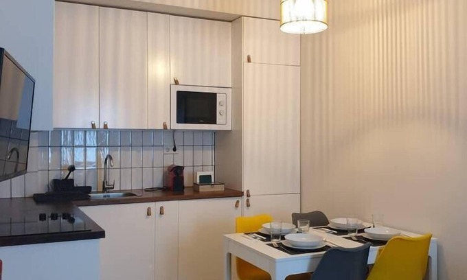 San Blas-Canillejas Appartement | Apartment with A/C next to the Metropolitano