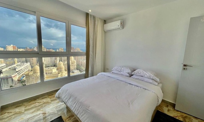 Al-Jumruk Appartement | Apartment with a view of the sea