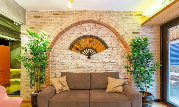 Nisantasi Appartement | Apartment with Backyard in Nisantasi