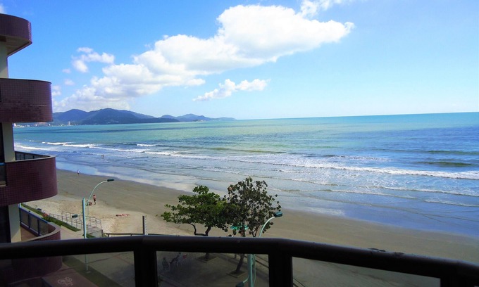 Itapema Appartement | Appartement avec vue sur la mer, pour les familles de 8 personnes