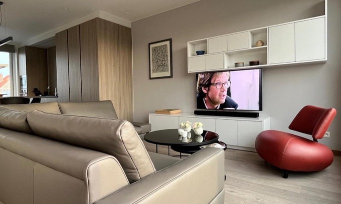Vogelzang Appartement | Apartment with beautiful view, private parking and two large terraces