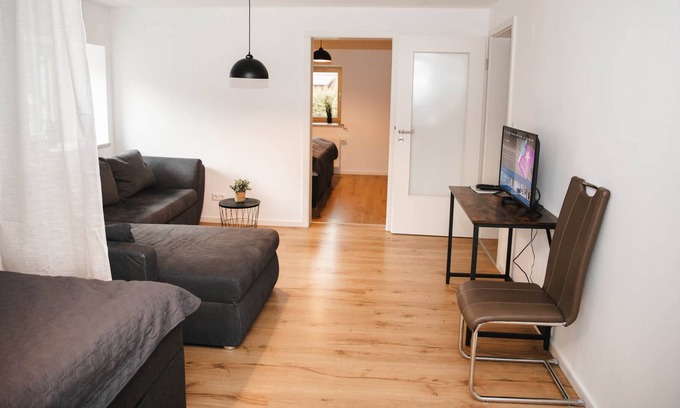 Burglengenfeld Appartement | Apartment with castle view
