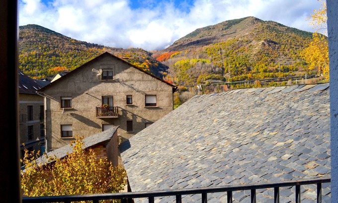 Esterri D'Aneu Appartement | Apartment with views and central in Esterri