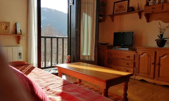 La Vall de Boi Appartement | Apartment with direct light - Falcó 16