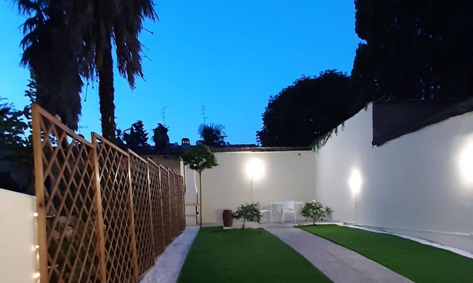 Santo Spirito Appartement | Apartment with garden ideal for families and for those traveling by car