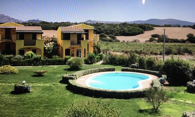 Viddalba Maison | Appartement avec jardin dans résidence avec piscine