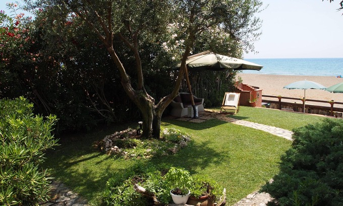 Latina Lido Maison | Charmant appartement en bord de mer