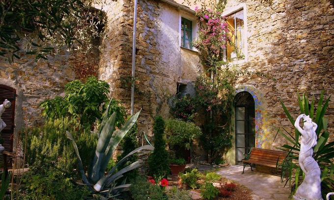 Dolcedo Appartement | Appartement Avec Grand Terrazzo Et Jardin Dans Un Village Tranquille internet wifi