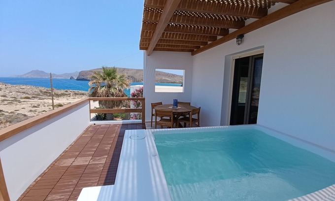 Pachena Appartement | Apartment with Sea View & Plunge Pool (1st floor)