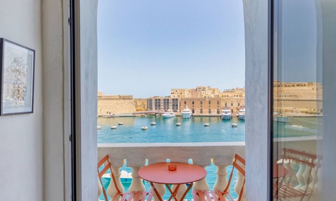 Senglea Appartement | Apartment with Spectacular Views in Isla