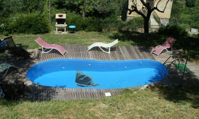 Olmiccia Appartement | Appartement avec terrasse dans superbe chalet de pierre et bois