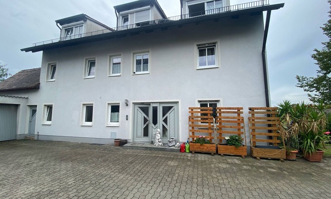 Petersaurach Appartement | Appartement "Wohner" avec jardin privé, balcon et Wi-Fi