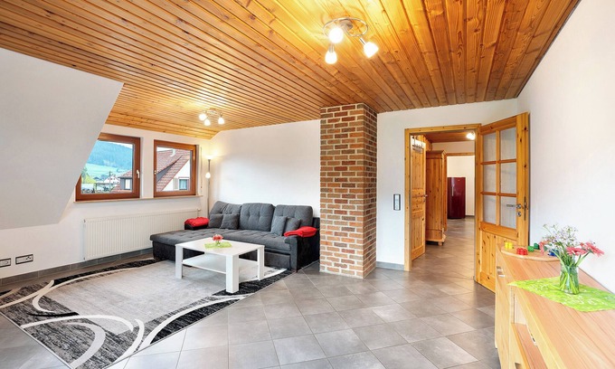 Baiersbronn Appartement | Appartement 'Wohnung Kuhblick' avec balcon et Wi-Fi