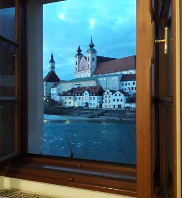 Steyr Appartement | APARTMENT ZENTRUM Top 12 mit 2 Schlafzimmer - sehr schöner Ausblick