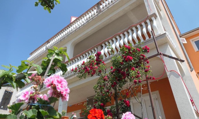 Senj Appartement | Apartments and Rooms Juki