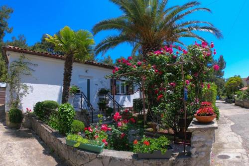 Artatore Appartement | Apartments by the sea Artatore, Losinj - 8020