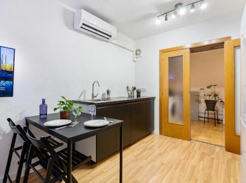 Cornella de Llobregat Appartement | Apartments near the airport