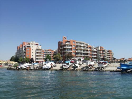 Pomorie Station Balnéaire | Apartments Helios