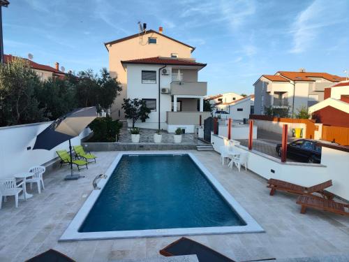 Rovinjsko Selo Appartement | Apartments Ivana with the pool