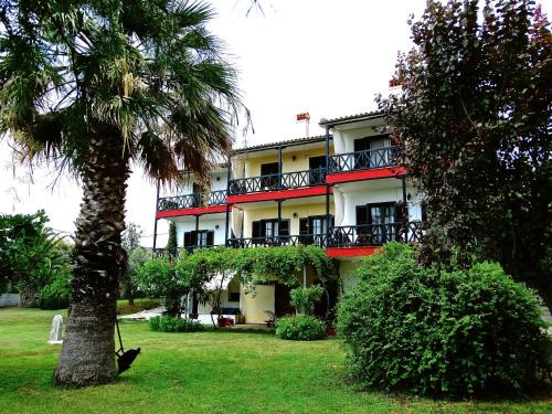 Psakoudia Appartement | Apartments Karpetis a green paradise