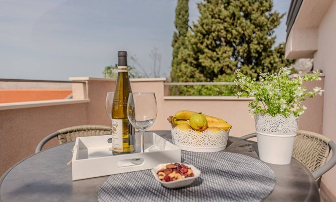 Ribarica Appartement | Appartements Mil (111871-A2) - Karlobag