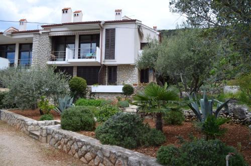 Cres Appartement | Apartments Palma & Pino