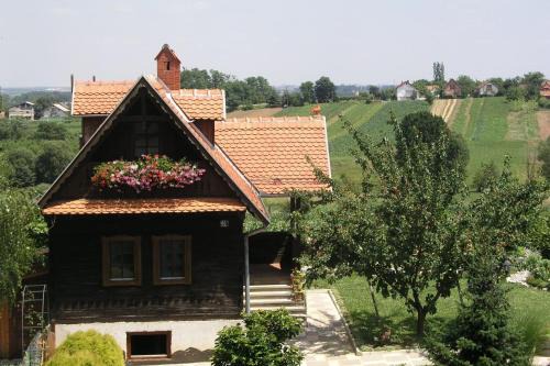 Marusevec Appartement | Apartments with parking space Marusevec, Zagorje - 23936