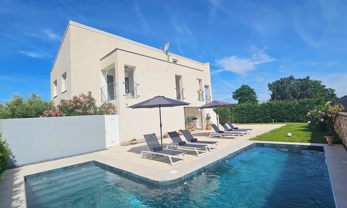 Matohanci Appartement | Apartments with Pool Casa Bianca