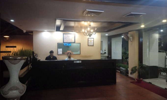 Baddi Hôtel | Apex Hotel