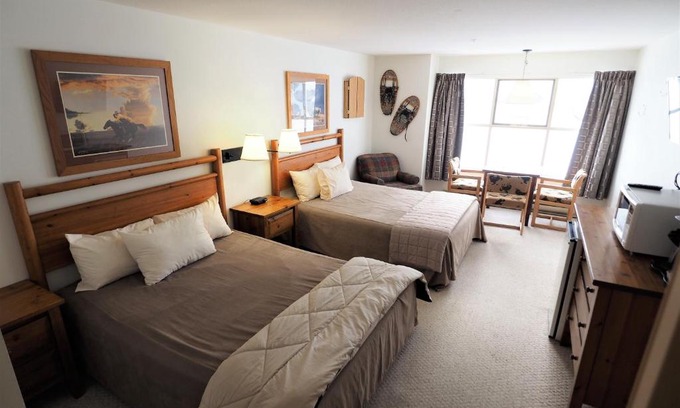 Okanagan-Similkameen Appartement | Apex Mountain Inn Standard Room 223 Condo