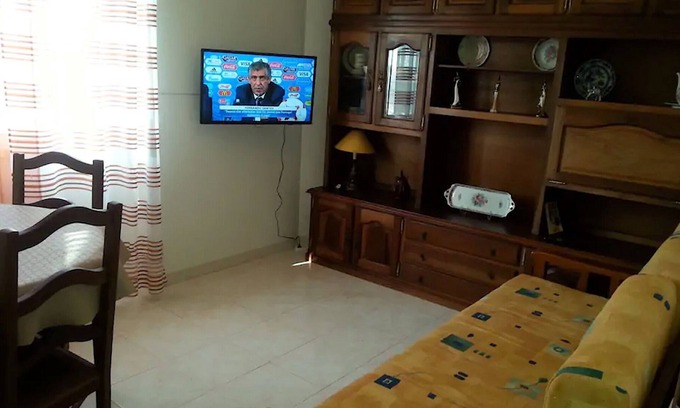 Rio de Mouro Appartement | Apis Yellow Appartement, Ascenseur, Télévision par câble, Wifi