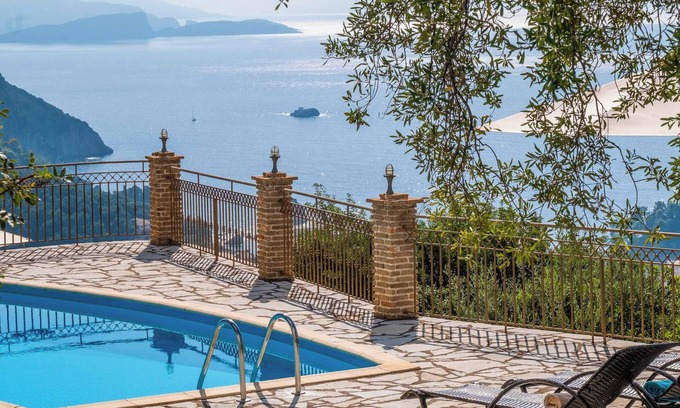 Parga Villa | Apolis Executive Villa