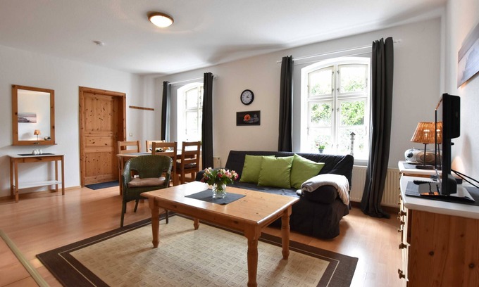 Insel Poel Appartement | App.5 / 2-room (3 adults + 1 infant), ground floor - Ferienwohnungen Zum Breitling OVS 691