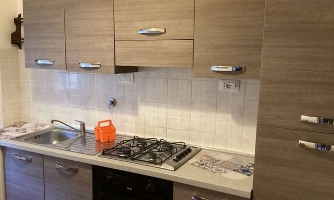 Sturla Appartement | App. con due camere: 4 posti letti, bagno e cucina attrezzata a 200 m.ospedale G