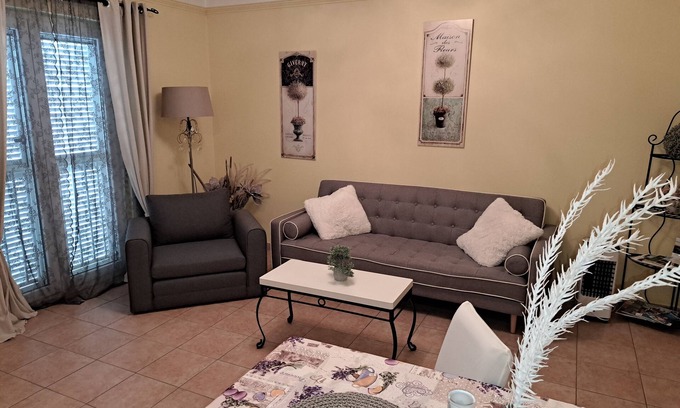 Fiorini Appartement | APP ELLY - 2 min from the beach!
