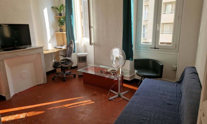 La Castellane Appartement | Apparently next to velodrom stadium 400 m