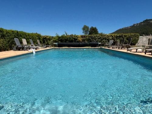 Roquefort-la-Bedoule Appartement | Appart. 4 pers a 6 Kms de Cassis avec acces piscine