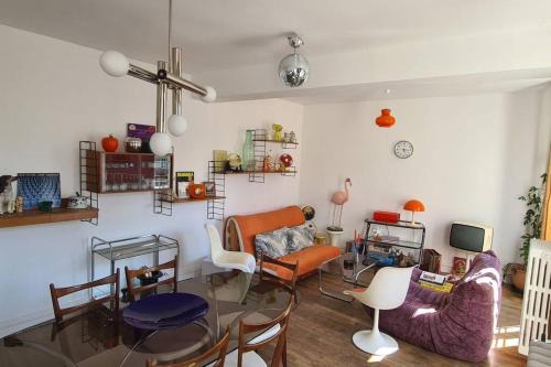 Remalard-en-Perche Appartement | Appart 70s au cœur du Perche